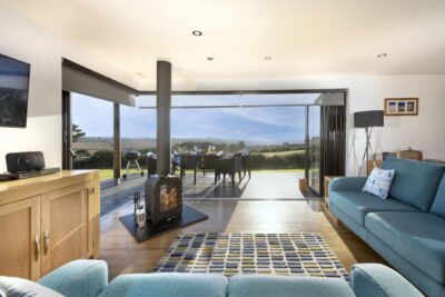 Contemporary eco-home walk to beach