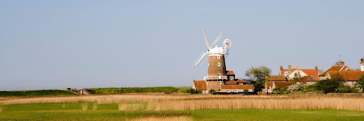 Dog-Friendly Coastal Cottages in Cley next the Sea Dog-Friendly Coastal Cottages in Cley next the Sea to rent