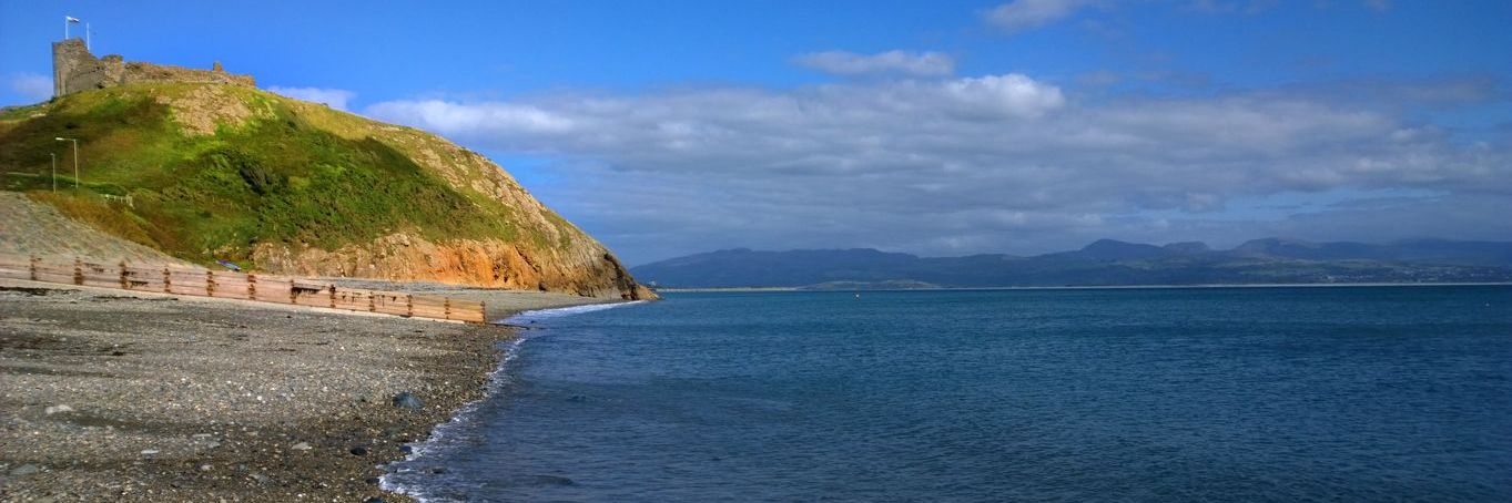 Criccieth Beachfront Accommodation Criccieth Beachfront Accommodation to rent